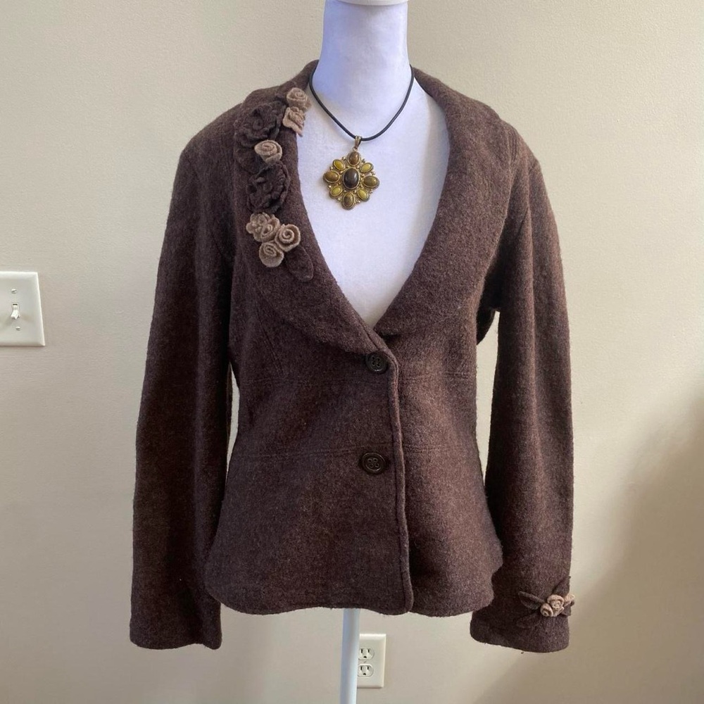 Fenn Wright Manson Brown 100% Wool Button Up Blazer w Felted Flower Attachments